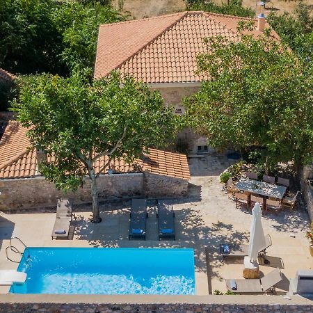 Villa Callisto- Elegant Restored Villa With Pool Yírion Exterior foto