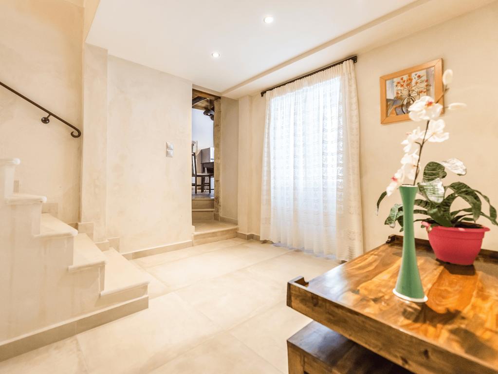 Villa Callisto- Elegant Restored Villa With Pool Yírion Exterior foto